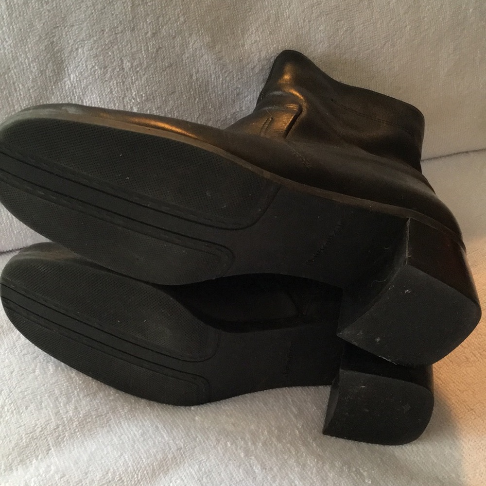 Naturalizer Black Leather Ankle Boot size 71/2 M - Picture 7 of 8